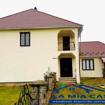 Продаж великого будинку біля Мігово (Луківці)