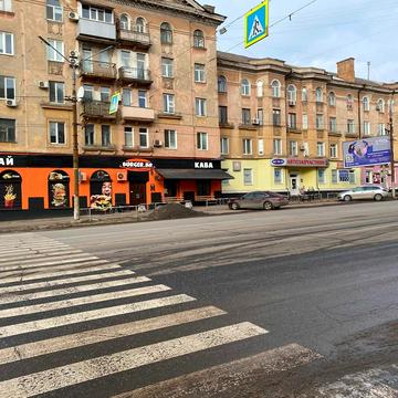 Зимових Походів вул. (Симбірцева), 1