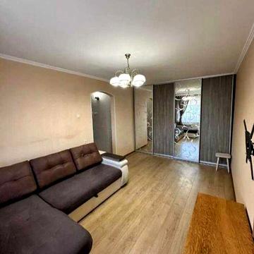 Сдаю 2х к кв Центр Потемкинская-3 слободская.