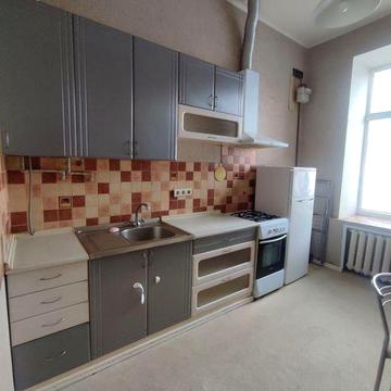 Продаж 1 кімнатної квартири в історичному центрі міста!