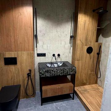 Продам двохкімнатну квартиру.