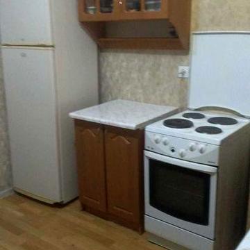 1к м. Позняки/Осокорки Григоренко 18-А чиста, охайна квартира  Срочно