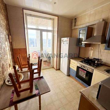 3к.кв (74м.кв) К.Маркса.Не угловая.Комн.раздельные 49999$ (682$/м.кв)