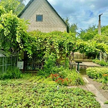 Дача біля озера Рибхоз