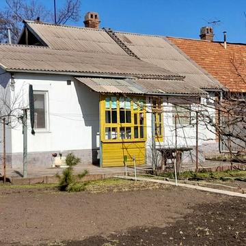 Продам 1/4 котеджа/ КРЕС/ Шурупова/ К.Гордієнка