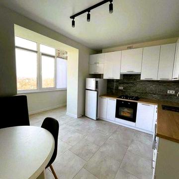 1 кім квартира з ремонтом, меблями і технікою по вул. Івасюка ЖК Водограй