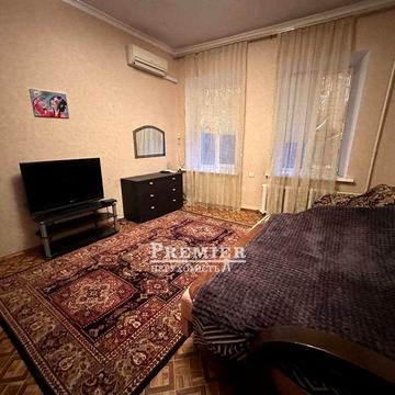 2-кімнатна квартира  в центрі   Газ  меблі та техніка 47м2 35000 у о