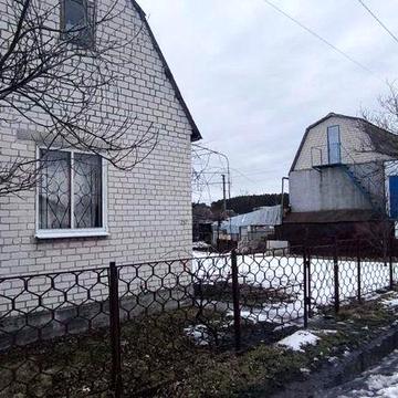 Затишна Дача Аромат з молодим садом біля Голубого озера