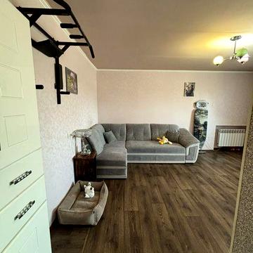 Продам 1 к квартиру. Свет, тепло, вода есть всегда!! Возможен безнал.