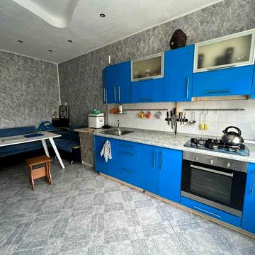 Будинок в три рівні! Мінімальне оформлення! Газове опалення. 16 соток