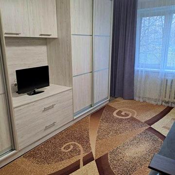 Здається квартира від власника