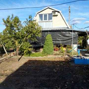 Доглянута двоповерхова дача з садом с. Щербаки, Полтавська область