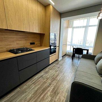 Перша здача!  1-кімнатна! Центр,Височана 18