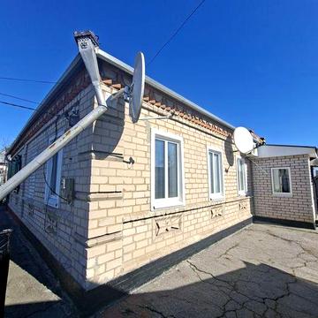 Продам доглянутий будинок