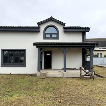 Центральна вул., 99