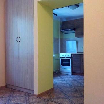 1-кімнатна квартира на другому поверсі цегляного будинку. ЖК 417