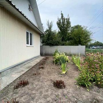 Будинок біля міста