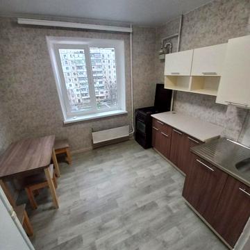 Юрія Побєдоносцева бульв., 4