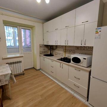 Реальна однокімнатна квартира з газом та балконом!