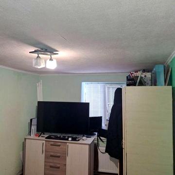 Продаж частини будинку