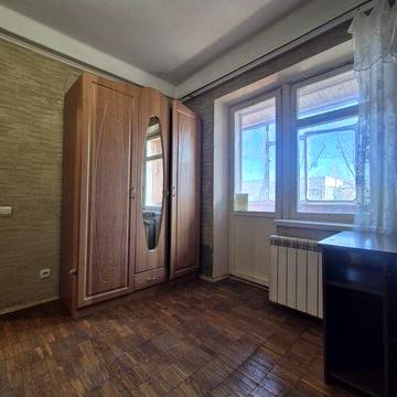 Продаж 1-кімн "гостинки", стан під ремонт Лісовий масив, Мілютенка, 46