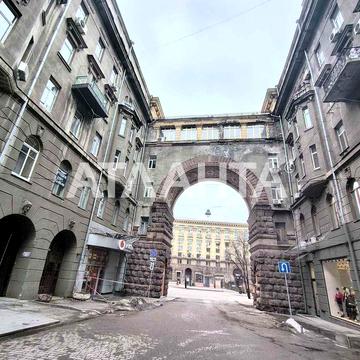 Центр , Крещатик, царский дом