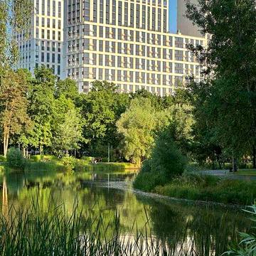 90 кв м ЖК Новий Автограф, Князя Р Мстиславича,22, краєвид на парк ЖК Новий автограф