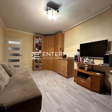 Продаж 1к квартири, поряд метро, Деміївка, пр. Науки, Голосієвський р