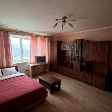 Собственник!  Просторная 1к/к с нишей! 2-я Слободськая/ул.Бедзая