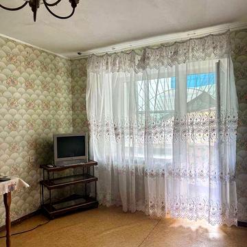 Продам 1-к кв в кирпичном доме на пр Добровольского.