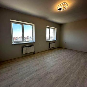 Продаж великої квартири / Ужгород