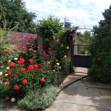 Продам дом з евроремонтом, близько від Одеси! р9