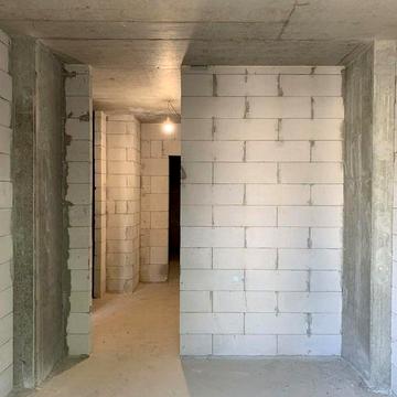 Двокімнатна  квартира біля Університету Нафти і Газу