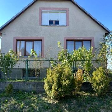 Будинок у селі Доробратово