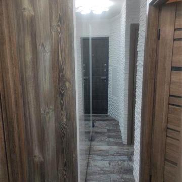 Продається 2-х кімнатна  квартира. РЕМЗАВОД. Світло не вимикають.