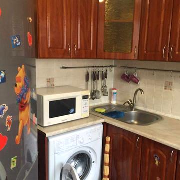 Здам 3 кімнатну квартиру вул Симиренко