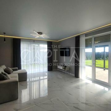 Жулянська вул., 15