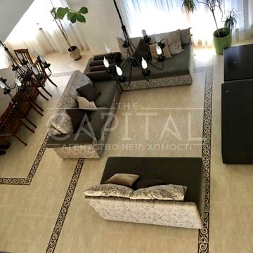 Каштанова вул., 27