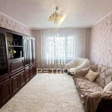 БЕЗ КОМІСІЇ!   Продаж 2 к.к по вул. Вишняківська 8А