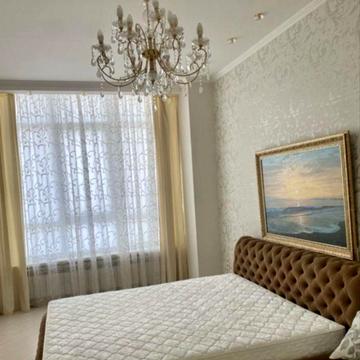 Ст и 2 спальни( с кроватями) Французский бульвар Стикон