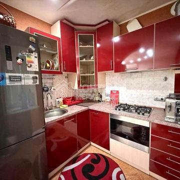 Терміновий продаж! 2к кв метро Бот Сад! Науки!