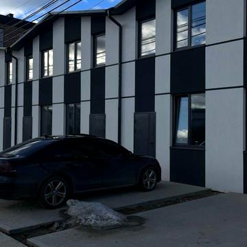 Таунхаус 48м² з двориком. Новобудова. Метро Академ. 20хв. Розтерм-ння