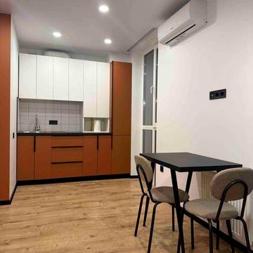 Продається квартира-студія з ремонтом та кладовою у ЖК “Aura Park”