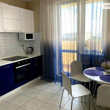 Довгострокова оренда 1к Квартира Михайла Грушевського вулиця