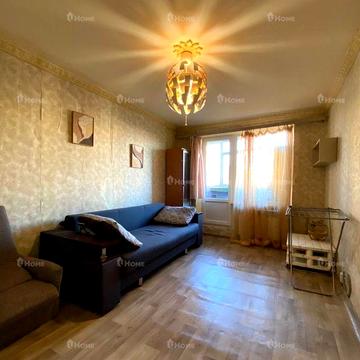 Однокомнатная квартира на Холодной Горе.