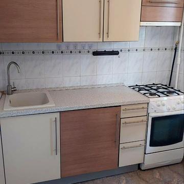 Андрія Малишка вул., 27