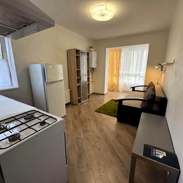 Оренда затишної квартири студії в Бучі. Газове опалення! Вид на сосни