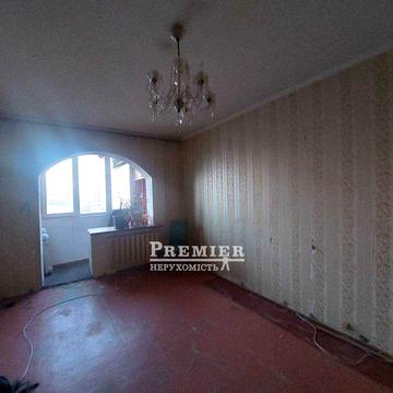 Продам 1-но кімнатну квартиру на Дніпродорозі! 10 хвилин до моря!