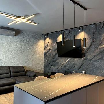 Продається квартира у містечку, Паркова, 72 м²