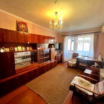 Продам 3к квартиру на ул. Роторная, 23. Ж/М Приднепровск.